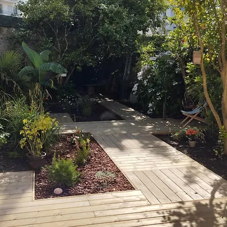 Apartment Du 31 - Centre - 2e Etage - 50 M2 *